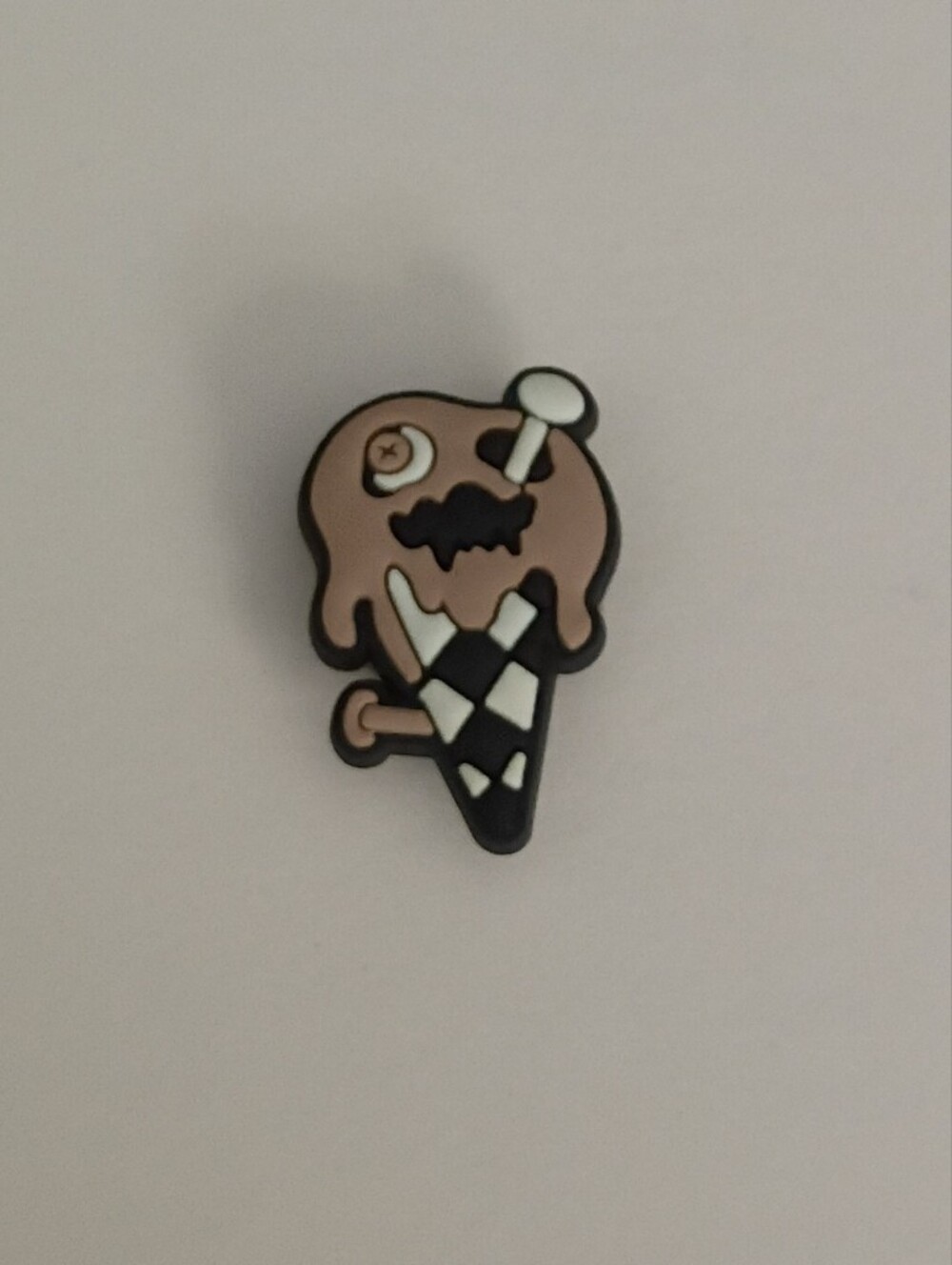 10 for $10 Jibbitz Croc Charm - Spooky Face Ice Cream Black Checkered Cone 4